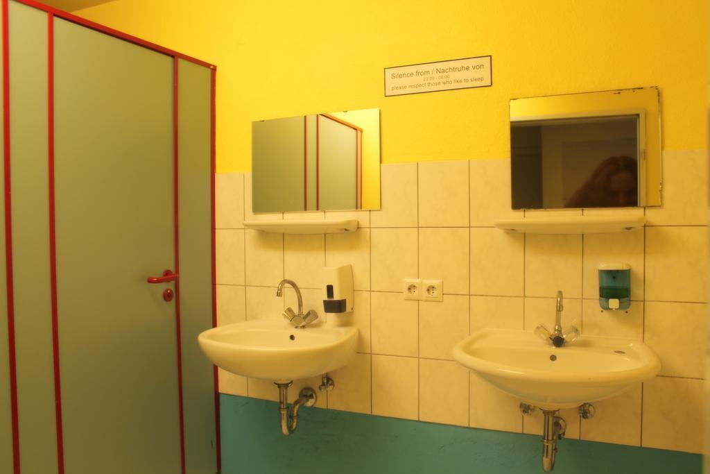 Auberge de jeunesse Backpackers Duesseldorf - Self Check-In Chambre photo