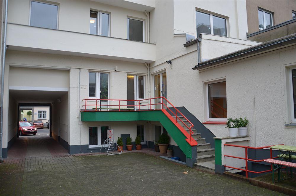 Auberge de jeunesse Backpackers Duesseldorf - Self Check-In Extérieur photo